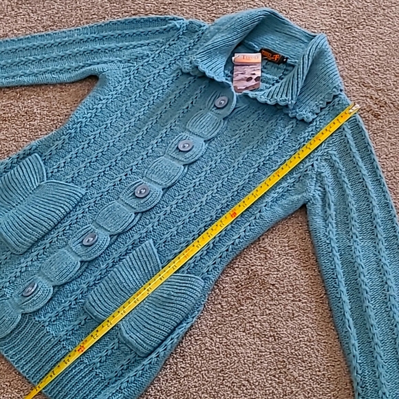Tivoli Cardigan Sweater - Picture 10 of 10